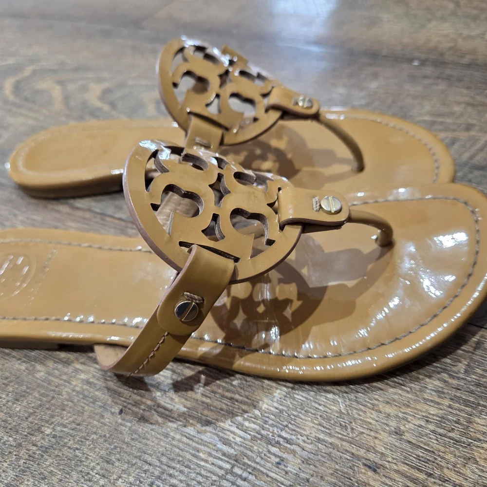 Tory Burch Miller Thong Sandals 8.5 - Picture 9 of 13